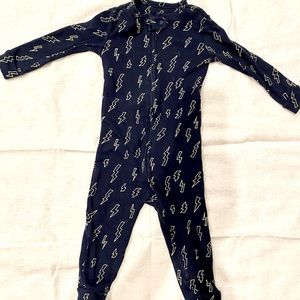 Baby Gap Pj bodysuit no footsies. Only worn twice